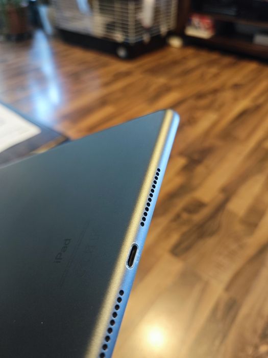 iPad 8 generacja WiFi 128GB A2270