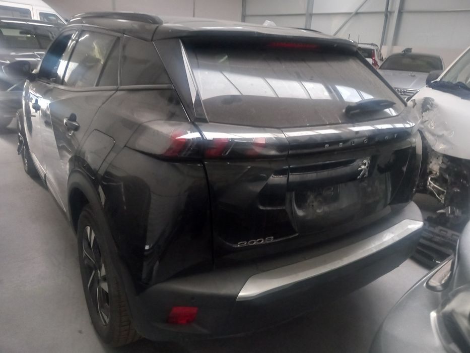 Peugeot 2008 1.2 2023