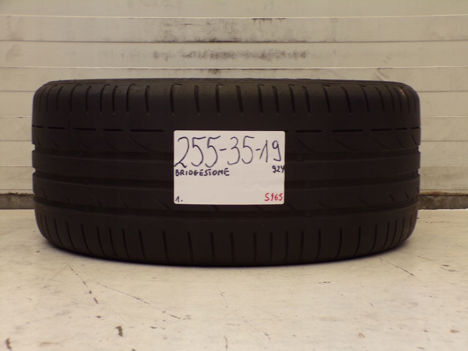 opona letnia bridgestone potenza s001 255 35 19 92y rsc *