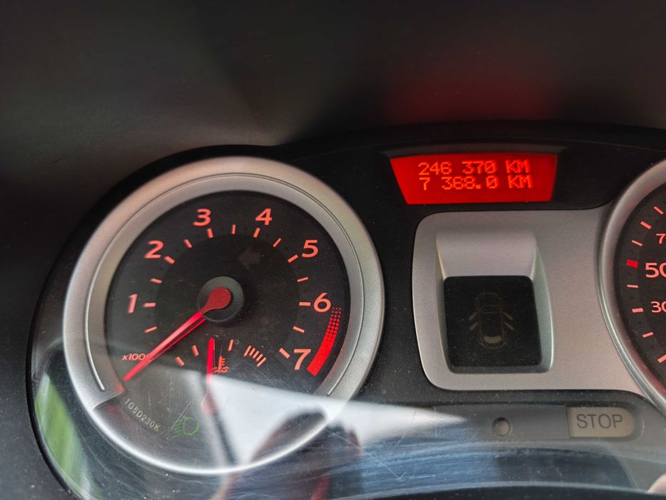 Samochód Renault Clio 1.2 Benzyna
