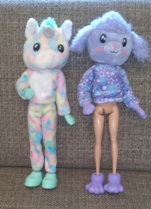Barbies com roupa disfarce