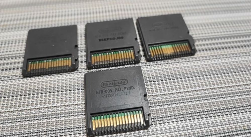 Набір для Ігри Nintendo DS  lite оригінал
