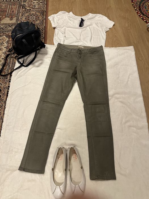 Spodnie jeansowe Esprit khaki