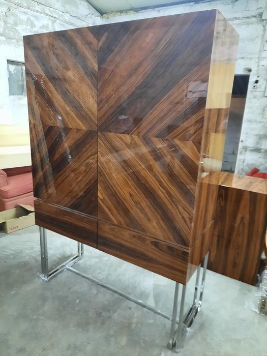 Movel Bar Pau Ferro Alto Brilho e Inox Polido