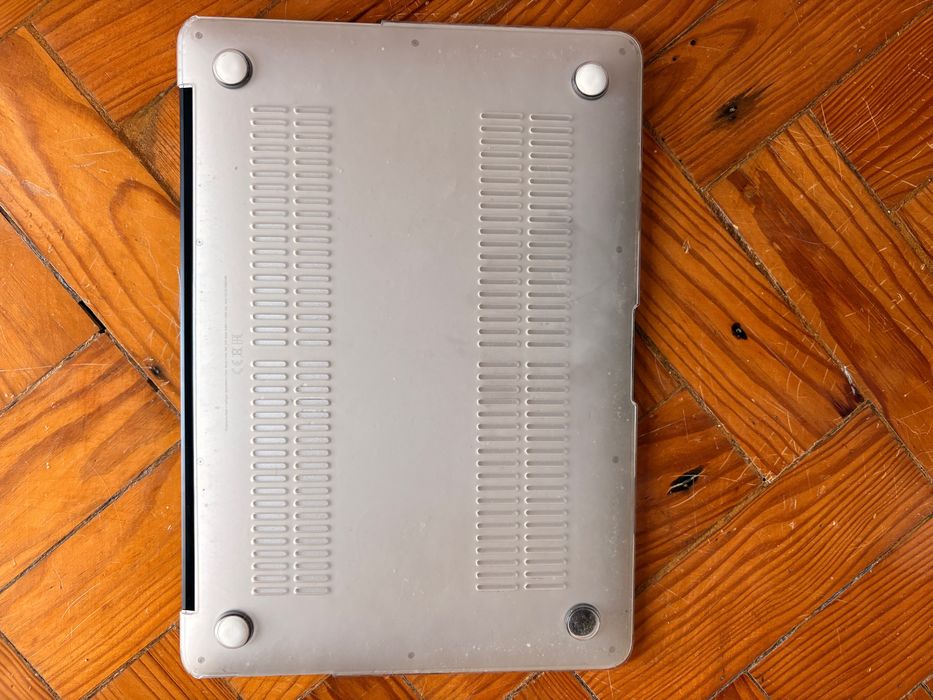 Macbook air 2017475374616703160324