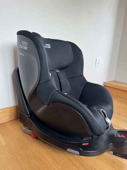 Автокрісло Britax Romer Dualfix M i Size