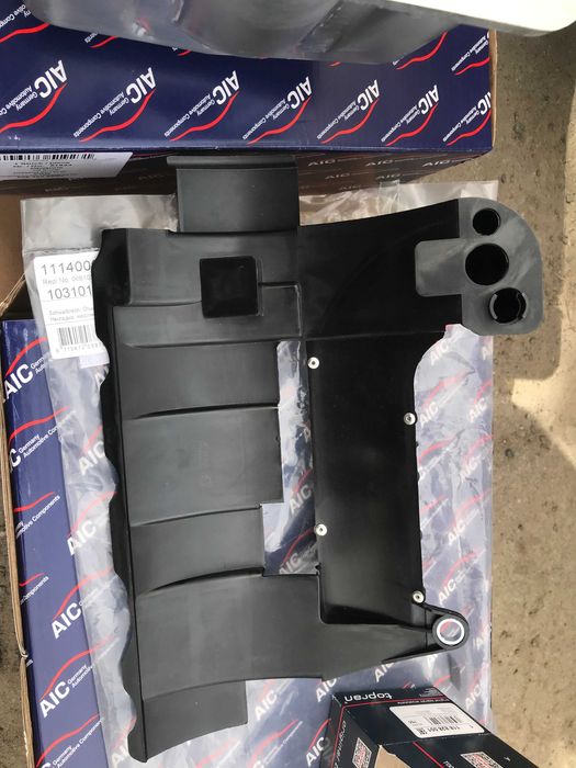 Поддон піддон Golf 4 5 Bora Passat b5 b6 Octavia SuperB Caddy Fabia