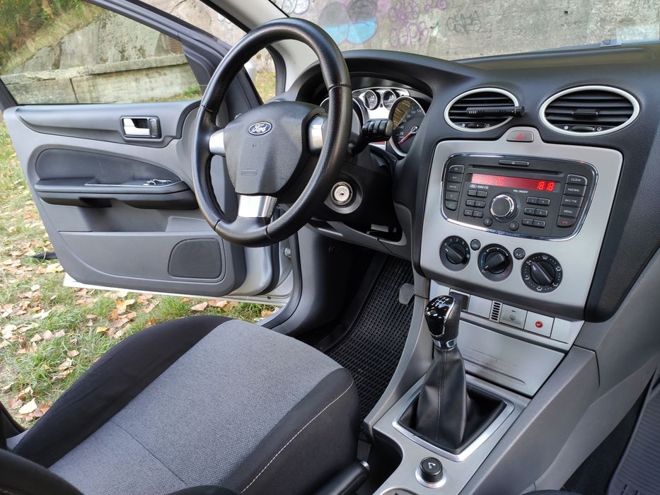 Продам Ford focus