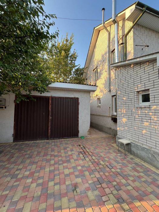 Продаж будинку в с.Гнідин