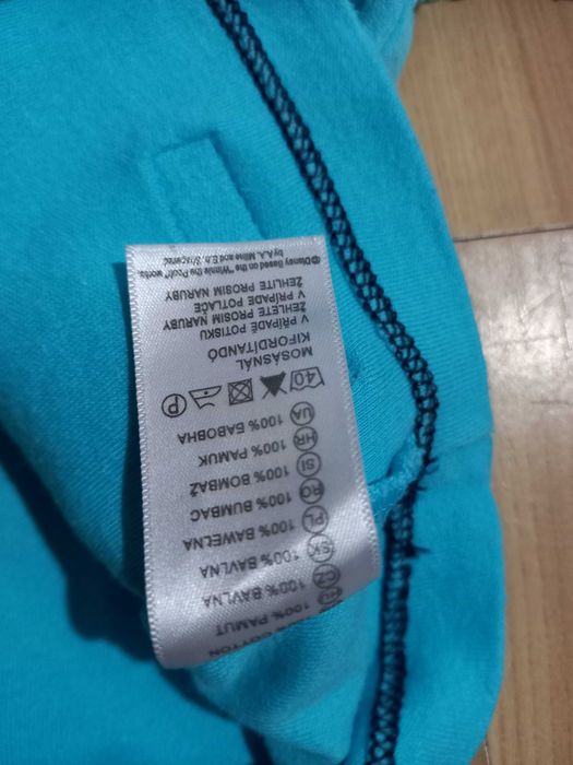 sprzedam bluzkę z krótkim rękawem dla dziewczynki