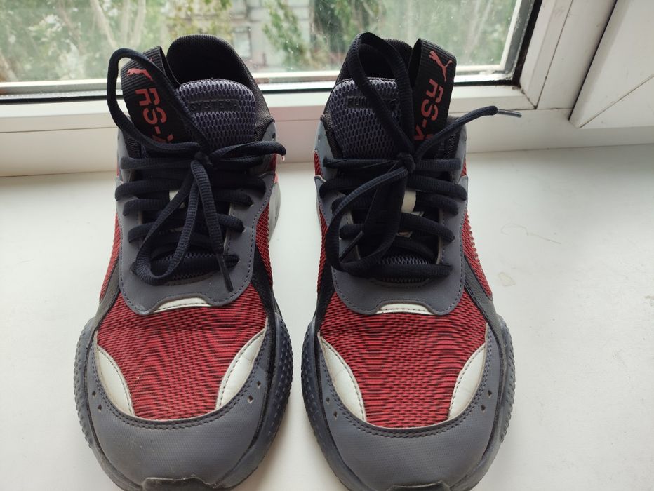 Продам кроссовки Puma RS-X HI Tech 42 размер