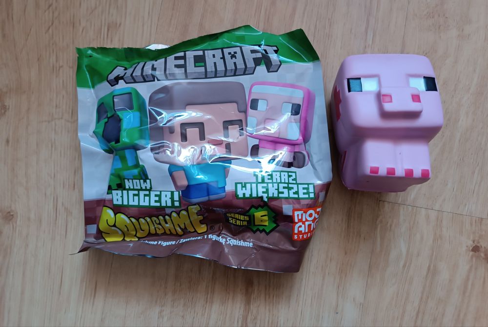 Minecraft gniotek antystresowy świnka