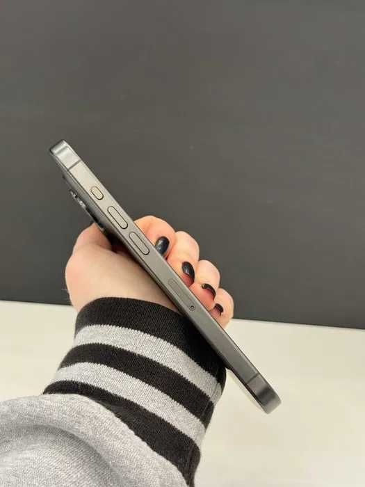 iPhone 15 Pro 256 GB Black Titanium | Okazja!