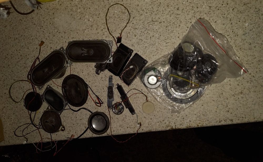 Динаміки різні, динамічні голівки