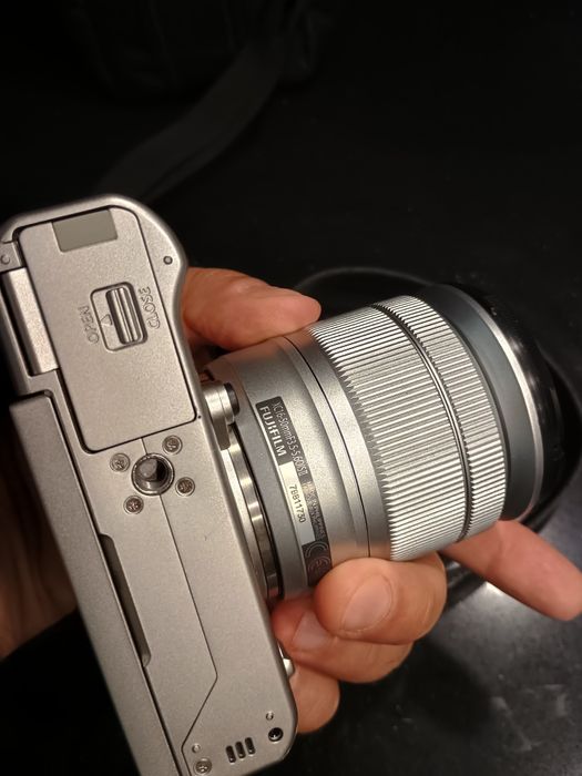 Câmara fotográfica Fujifilm X-A3 com objectiva
