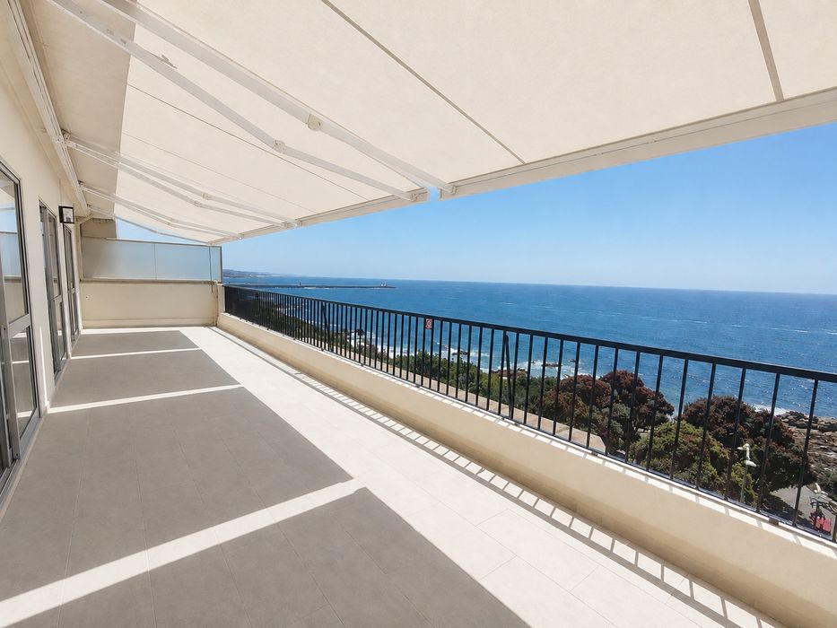 Apartamento T3 na Avenida Brasil 198m²