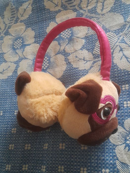 Дитячі теплі навушники.