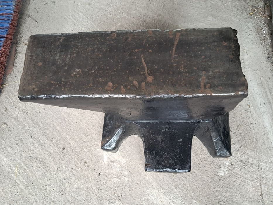 Kowadło 100 kg PRL