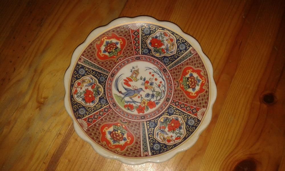 Prato de porcelana chinesa