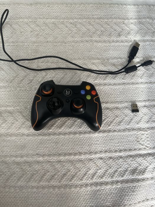 Comando Khensu wireless para computador.