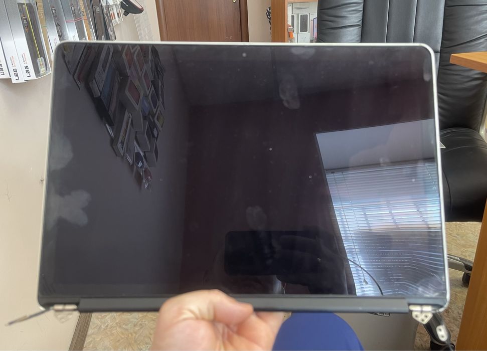 Матрица Apple MacBook A1304, A1398 в сборе с крышкой б/у