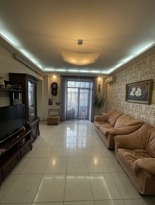 Продажа 3ой квартиры в Вознесеновском р-не (пр. Маяковского)