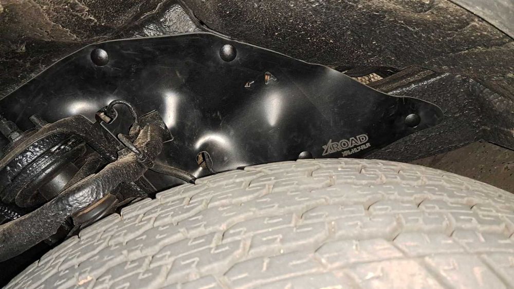 Toyota Hilux Fortune 537350K020 537350K050 538850K020 Захист бризговик