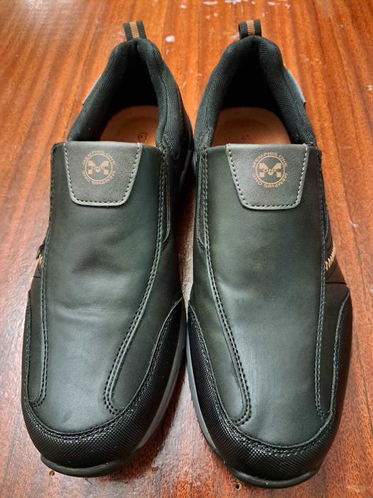 Продам Оригинальные мужские  туфли Memphis One 43 размер