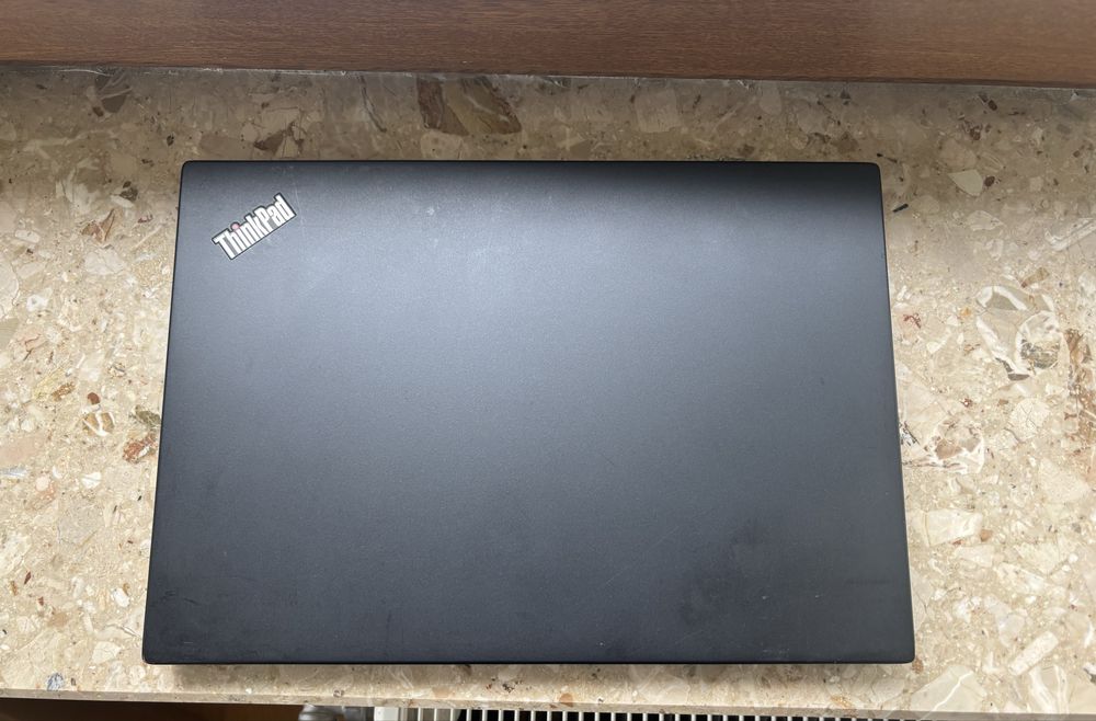 Lenovo ThinkPad X13 сенсорний i5-10310u 256gb M2 8gb Ram 13.3” FHD IPS