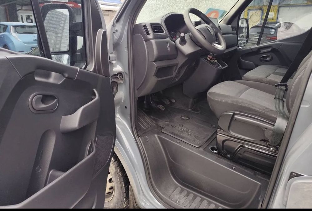 Renault Master 2024