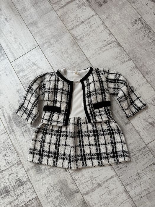 Твідовий костюм,для дівчинки.