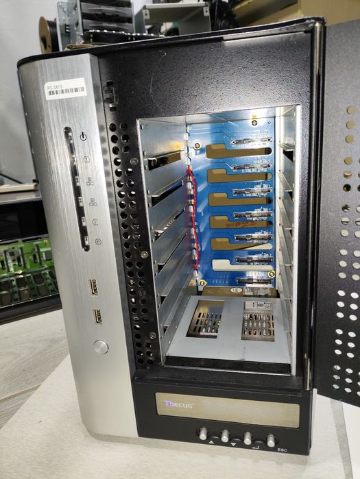 NAS сервер Thecus N7700 на 7 дисків (Enterprise сховище / Корпус)