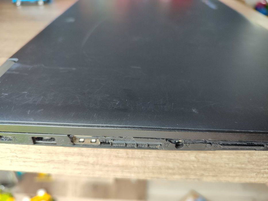 Lenovo Yoga 500-15isk 15'6' dotykowy / i7 6th/8GB DDR4/SSD/Nvida 920M/