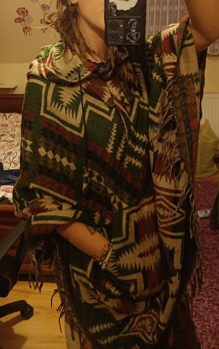 Ponczo wełniane aztecki wzór