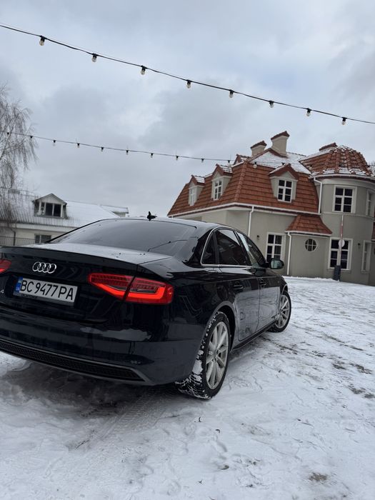 Audi A4 B8 2015 р. S - line