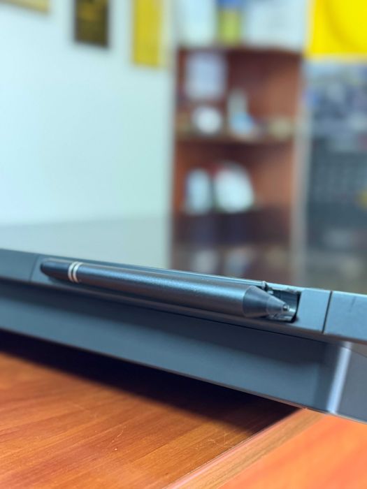 Інтерактивна панель Microsoft Surface Hub 1597/i5-4/8GB/128GB SSD/55" FHD Touch