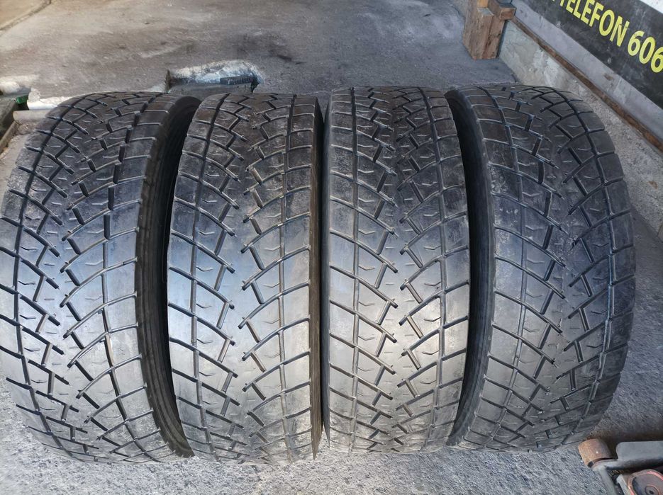 285/70R19,5  Goodyear  KMAX