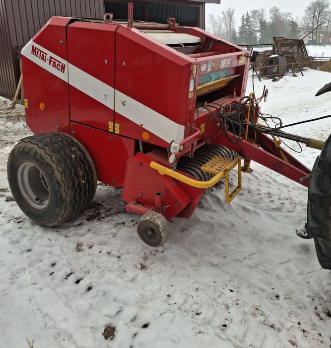 Sprzedam prasę belującą Metal-fach Z562