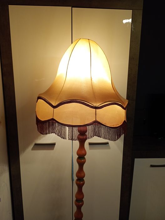 Lampa podłogowa drewniana metalowa  prl abażur loft vintage