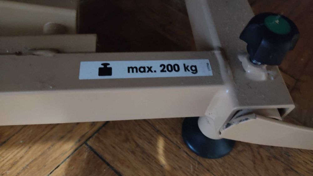 Медичне ліжко з електоприводом