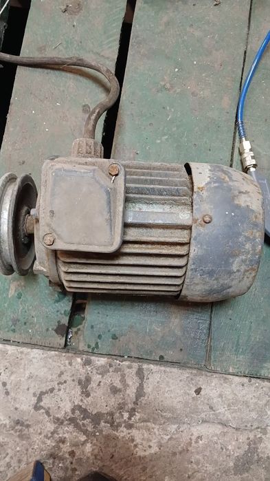 Електро мотор асинхронний