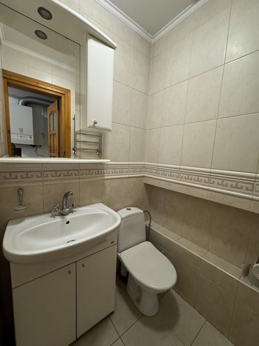 Оренда магазин салон офіс центр вул.І.Франка приміщення