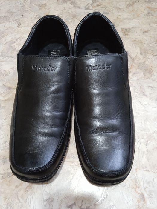 Чоловічі шкіряні черевики