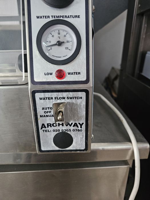 Expositor aquecido de frangos