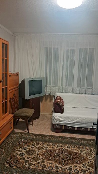 Продам кімнату у гуртожитку район Hollywood, Чернігів. Від власника.