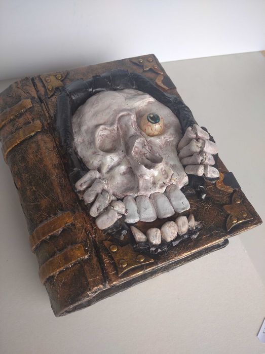 Present książka -pudelek