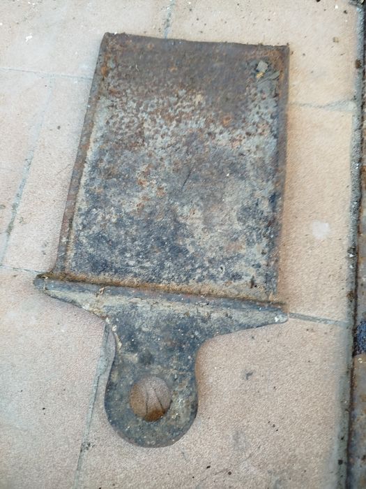 Продається Колісник для групки шибр і дверцята