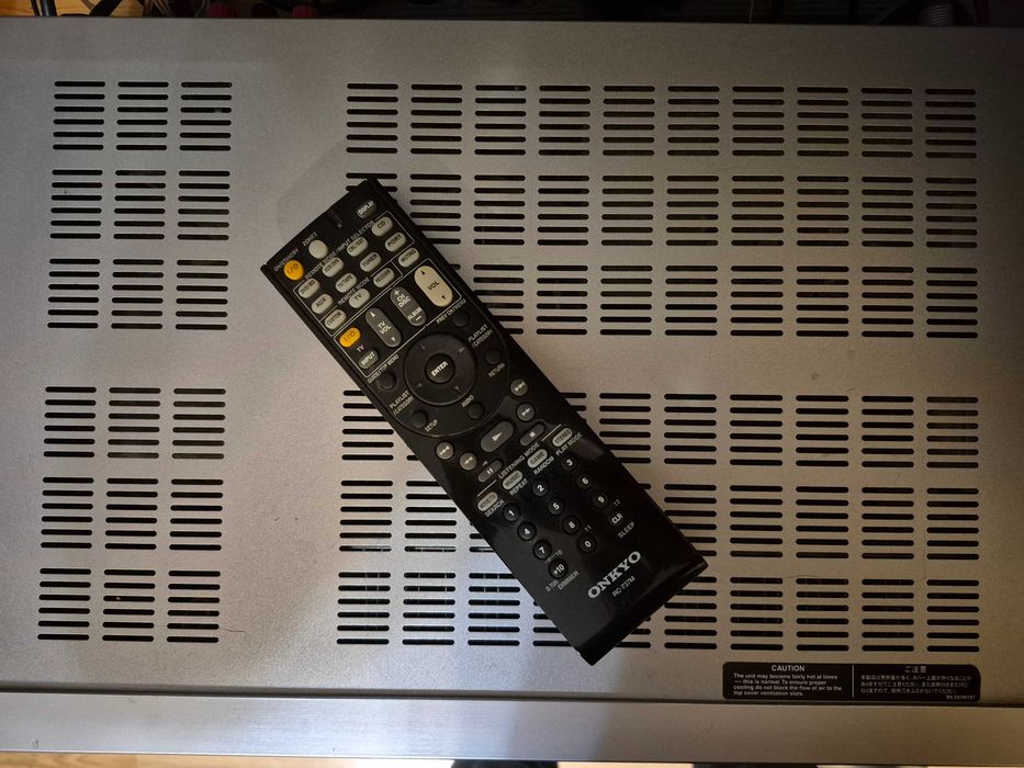 Amplituner Onkyo TX-SR507