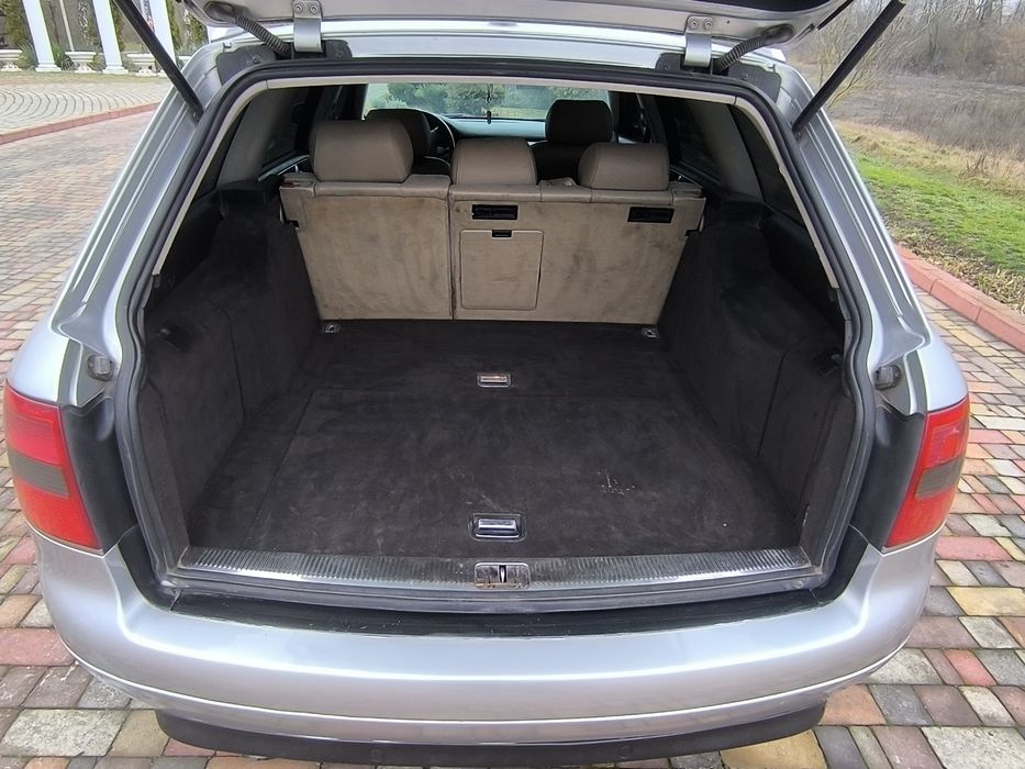 Audi A6 2.5T.D.I 2003р.в.