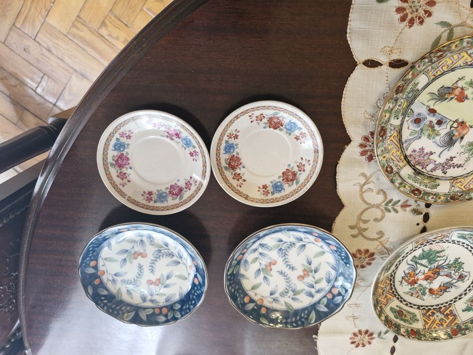 Vendo pratos de decoração
